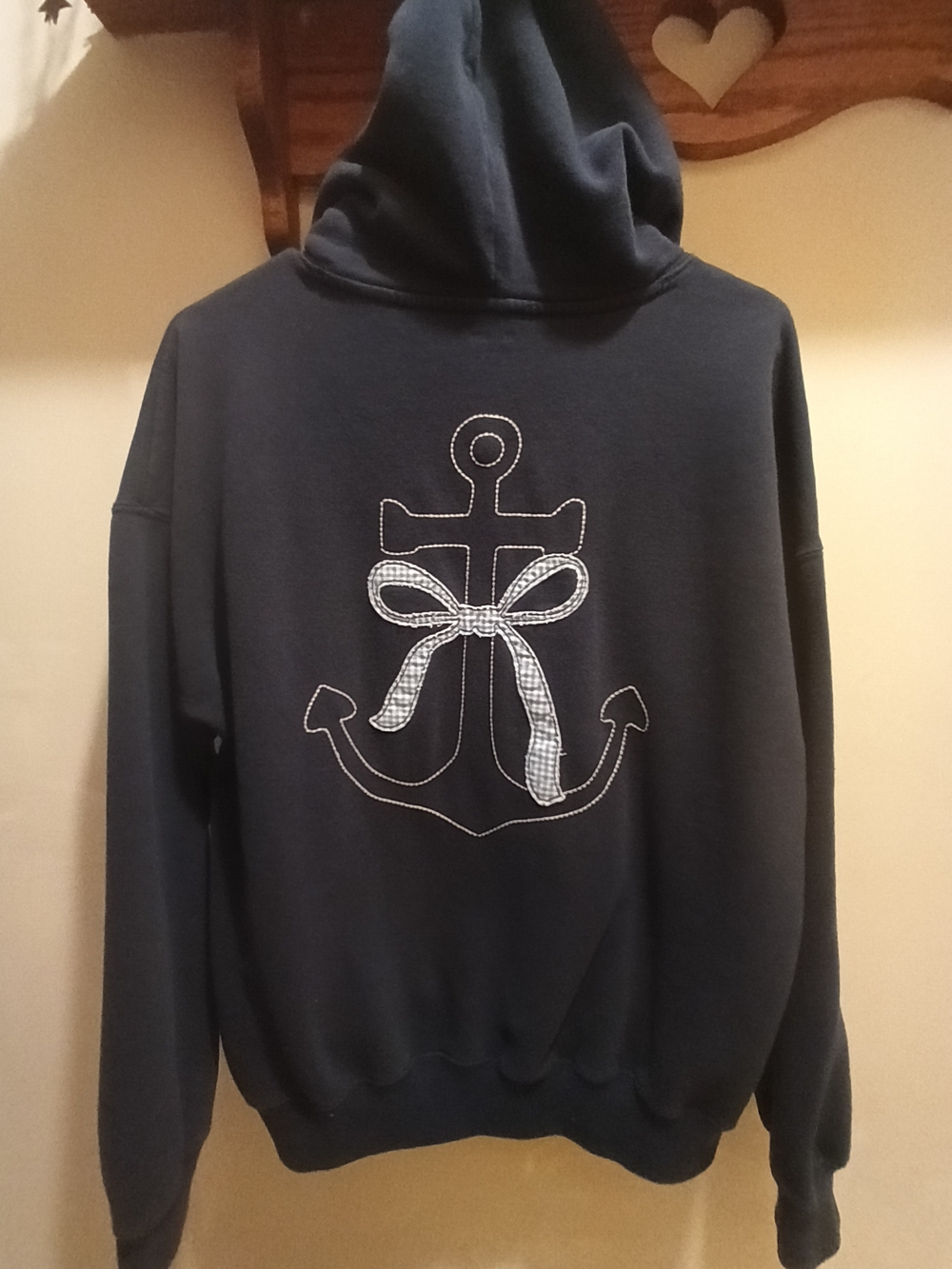Hollister Navy Anchor Pullover Hoodie with Bow ☺️☺️😌